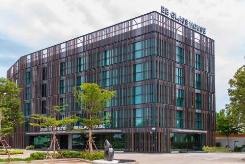 Chachoengsao Hotel | บีบี กลาสเฮ้าส์ ฉะเชิงเทรา2 BB Glass House Chachoengsao Hotel