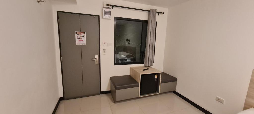 Ban Phaeo Hostel | ห้องพักรายวัน168
