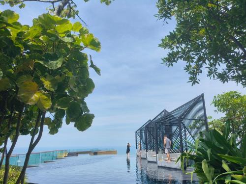 Pattaya Bay Apartment | 芭提雅 市中心 海景公寓预定 健身房 无边泳池 临近海滩 日光浴 22f
