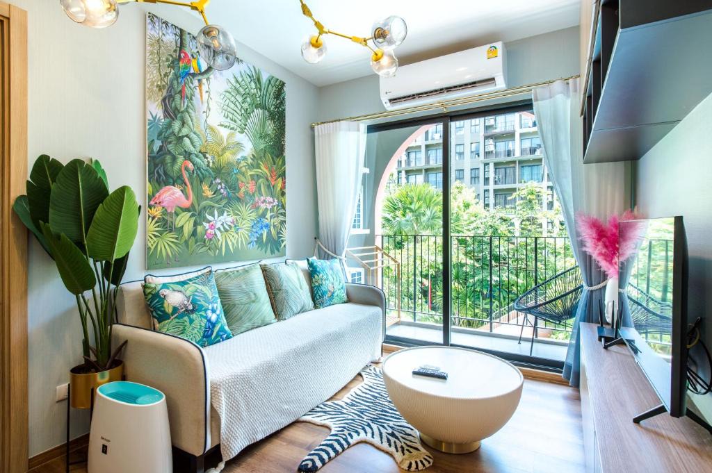 Khao Takiab Apartment | 2BR Designer's villa at Cicada Huahin