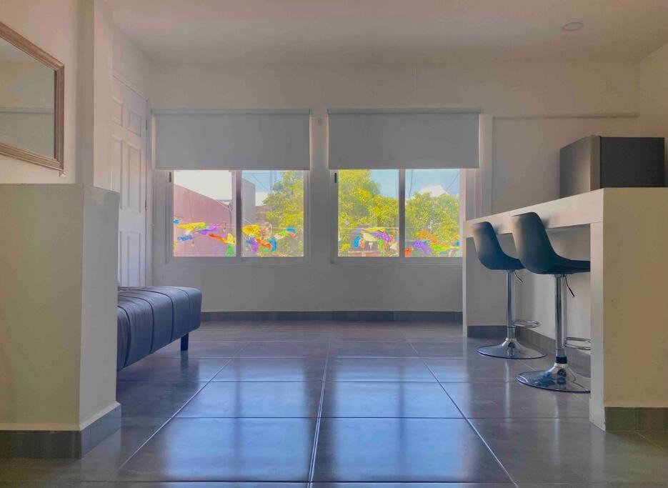 Centro Apartment | 5th Av Studio Close to the Beach ADO Ferry & Mall