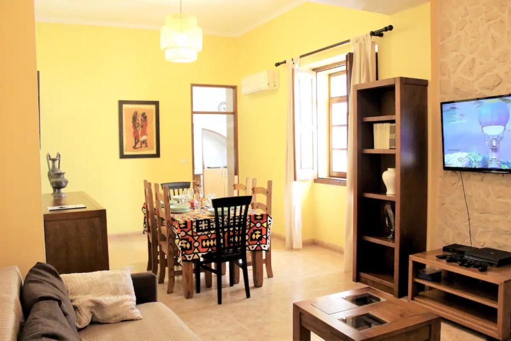 Moncarapacho e Fuseta Villa | A Graciosa