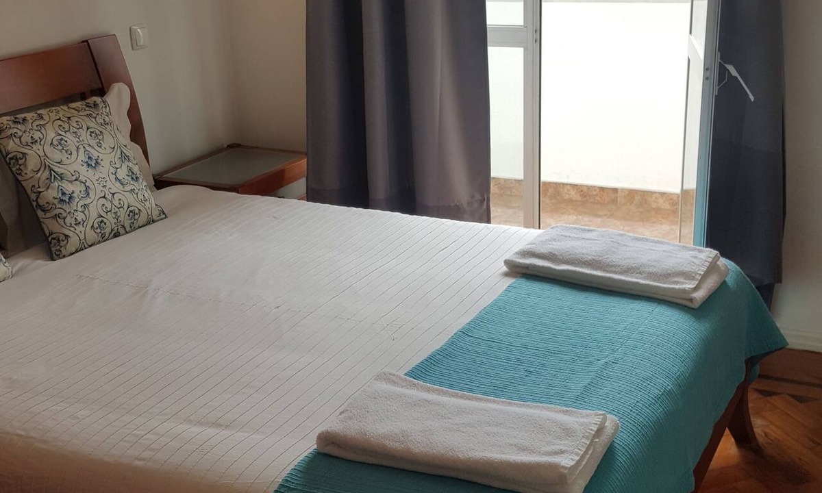 Lisbon Old Town Apartment | Admiral 48