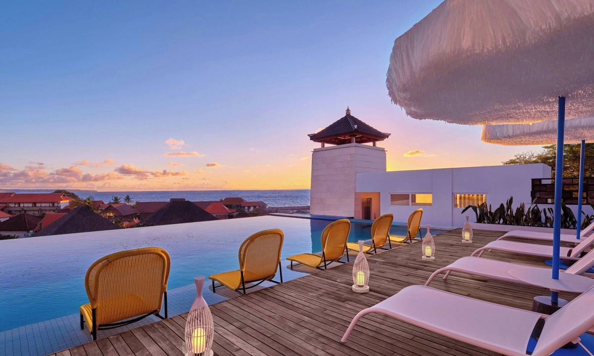 Batubelig Hotel | Aloft by Marriott Bali Seminyak