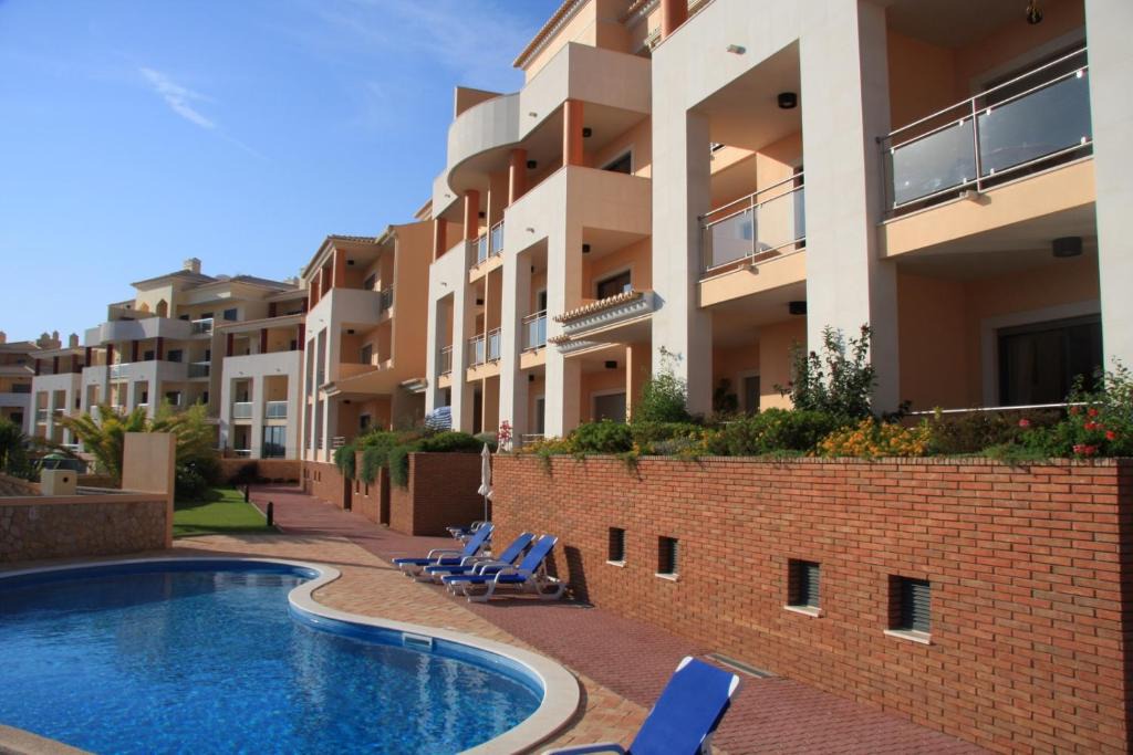 Olhos D'Agua Apartment | Apartamentos Oceanus Jardim