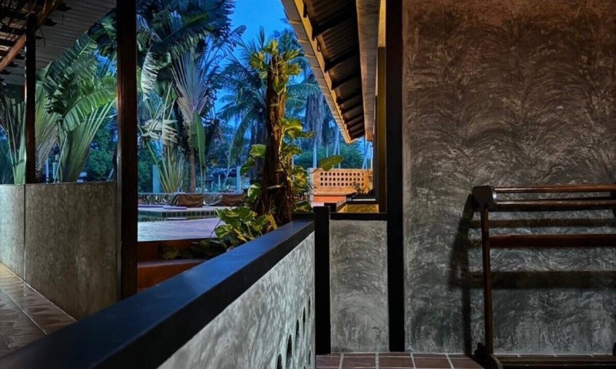 Thong Sala Hostel | Araya Boutique Hotel