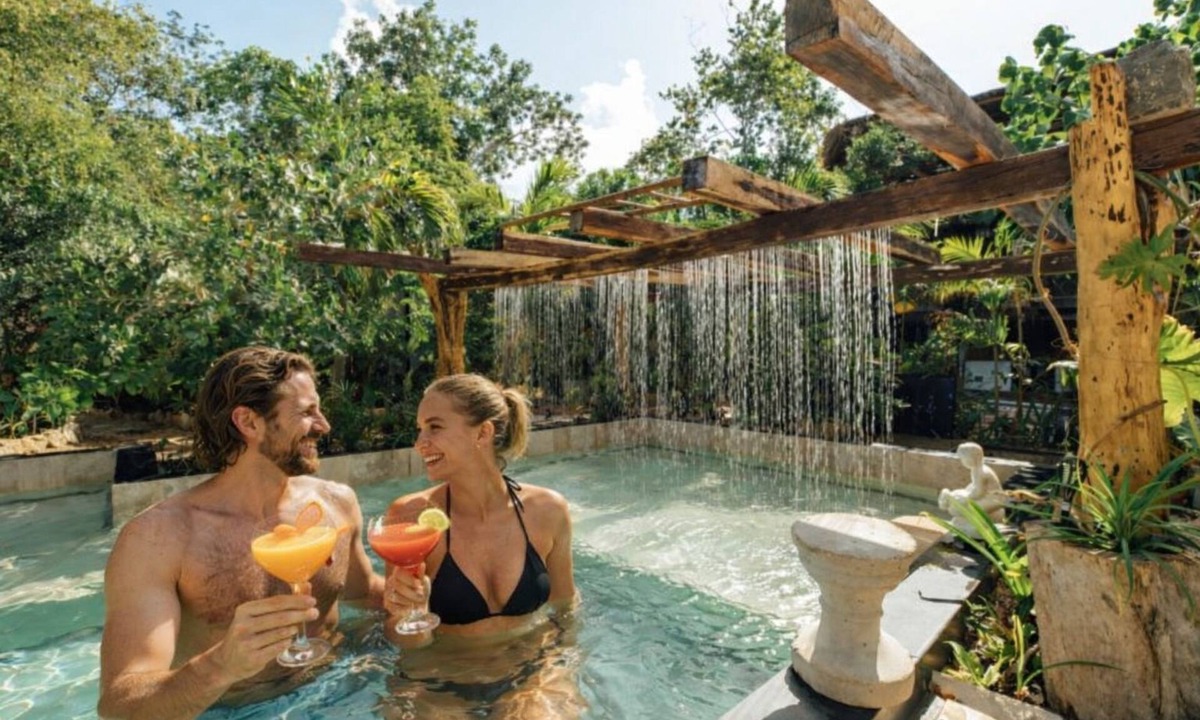 Tulum City Center Hotel | ARKA TULUM