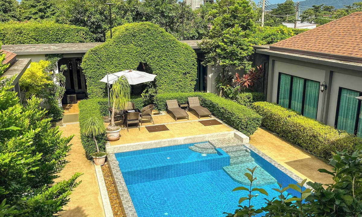 Chalong Hotel | Baanmee Phuket Sha Plus