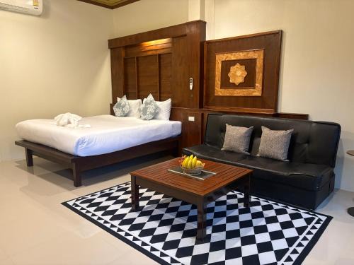 Samut Sakhon Hotel | Baansuansaipalie Lanta
