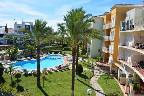 Montechoro Apartment | Balcony View Albufeira