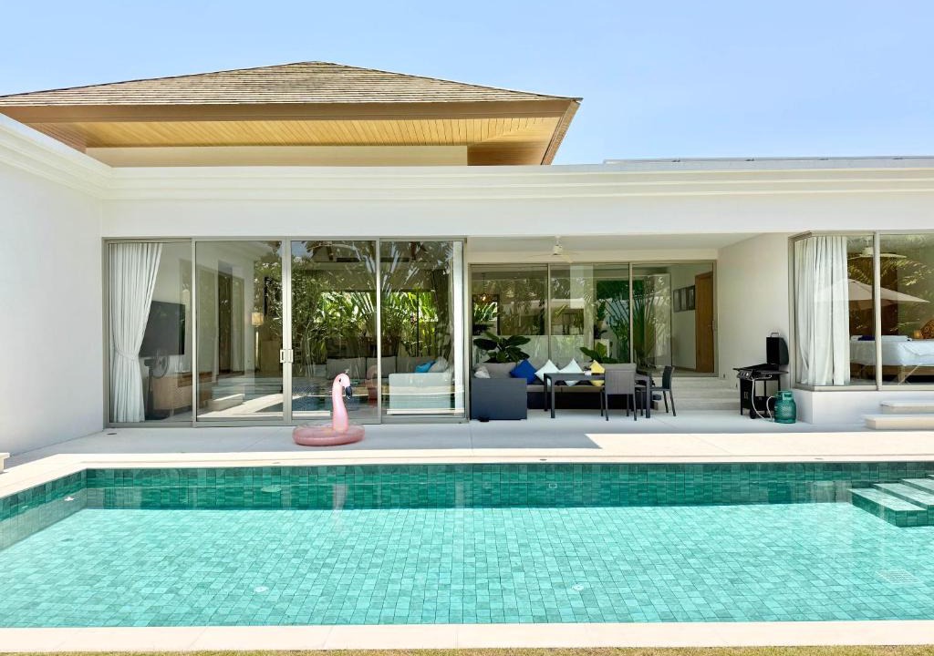 Choeng Thale Villa | Bali-Style 4 BR Private Pool Villa - Trichada