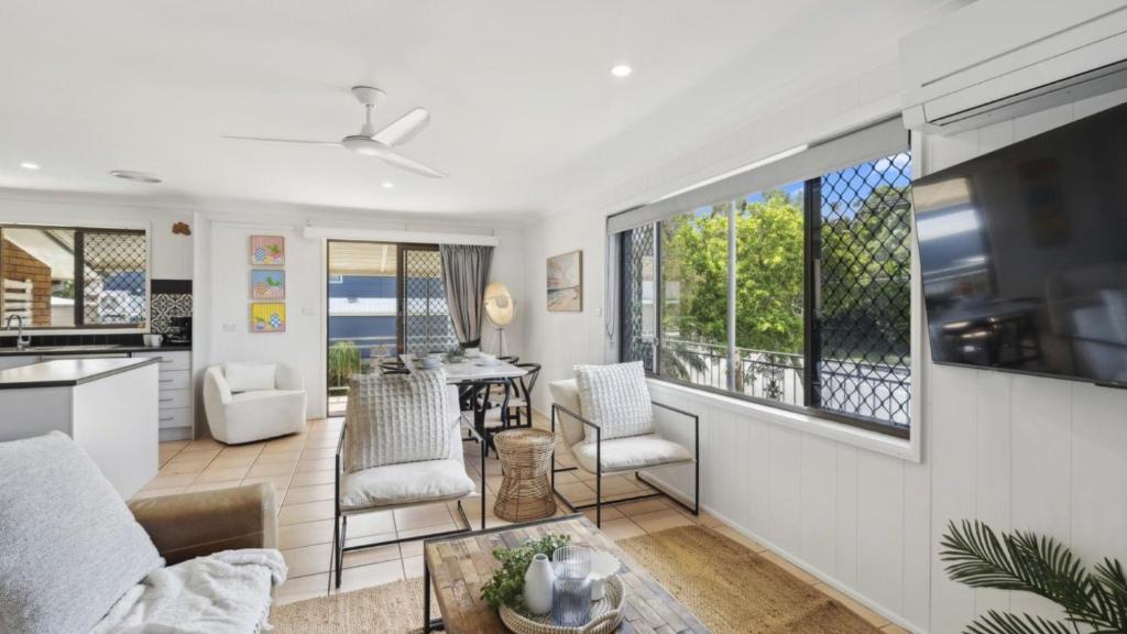 Sawtell House | Barefoot On First - Pool, Beach, Family - Friendly