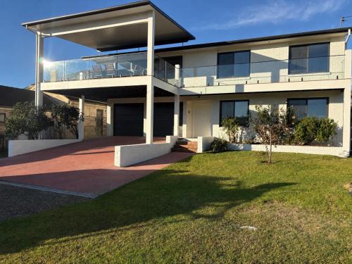 Dalmeny House | Beach N Berms