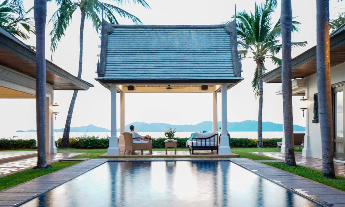Mae Nam Villa | BeachFront 5 Bed in Boutique Resort! (M4)