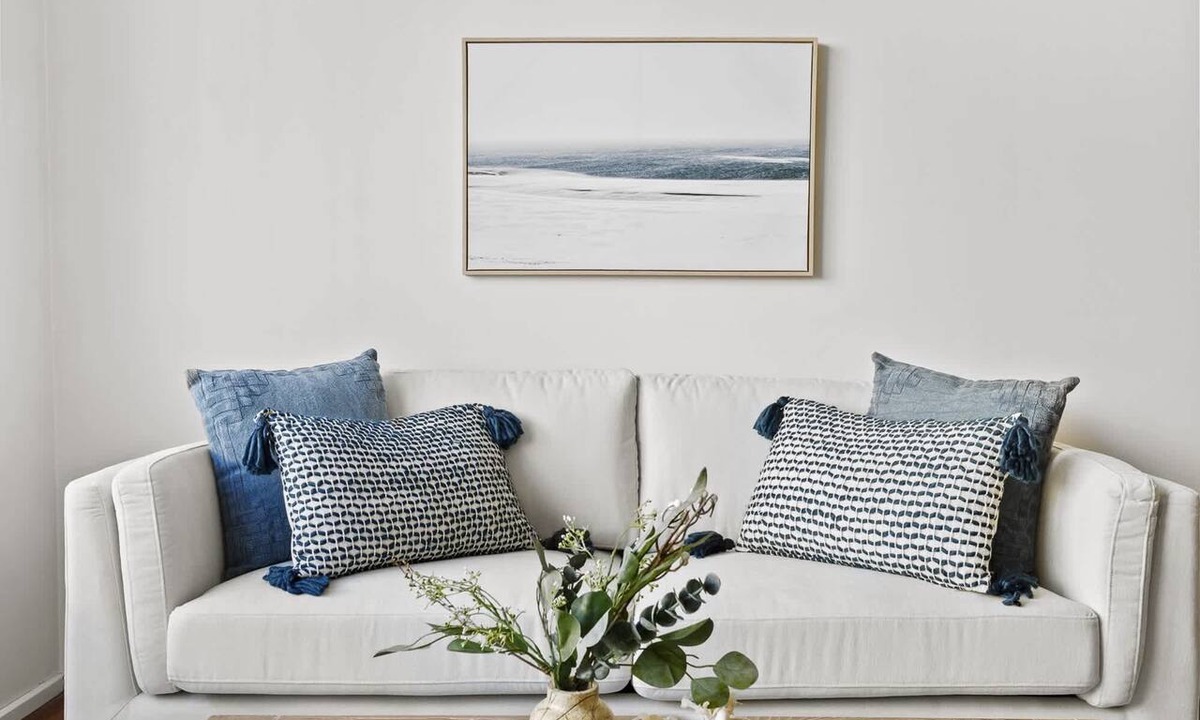 Bondi Beach Apartment | Beautiful Bondi 1-Bed Apartment Meters from Beach