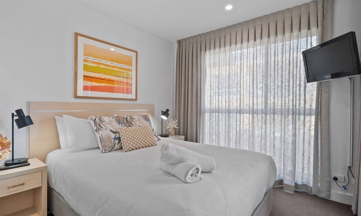 Glenelg Apartment | Belle Escapes - Beachside Apartment in Glenelg