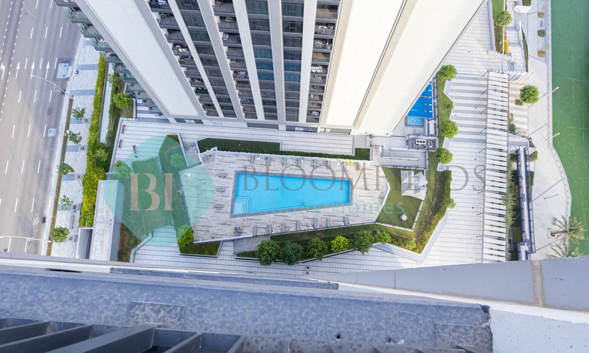 Abu Dhabi Apartment | Bloomfields Metropolitan 3BR In Bridges