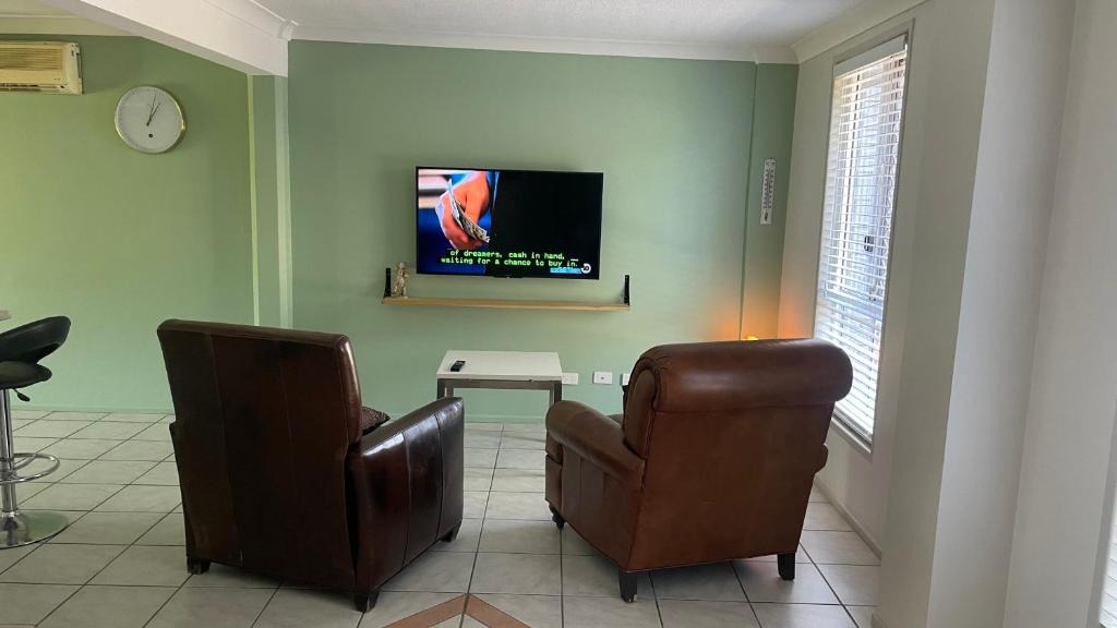 Daisy Hill Apartment | BNE24M1