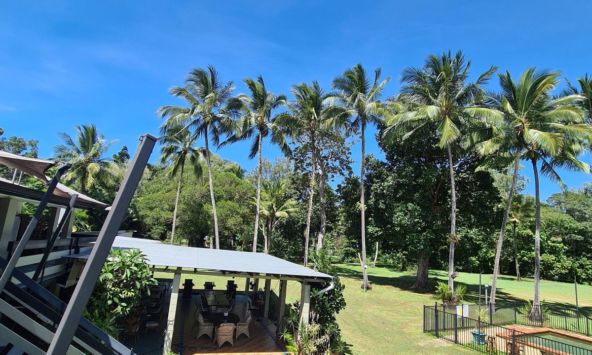 Bramston Beach Hotel | Bramston Beach Resort