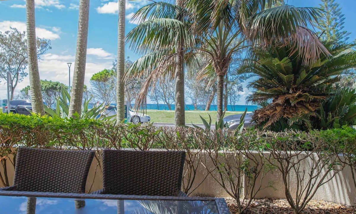 Byron Bay Apartment | Byron Bay Accom - Nautilus 1 - 46 Lawson Street