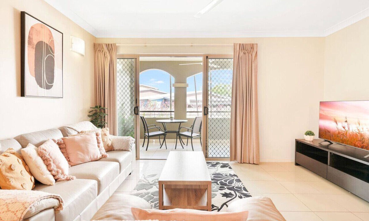 Westcourt Apartment | Cairns One Resort Style Living- Luxury Resort Apartment | 9 Pools | Near CBD & Esplanade