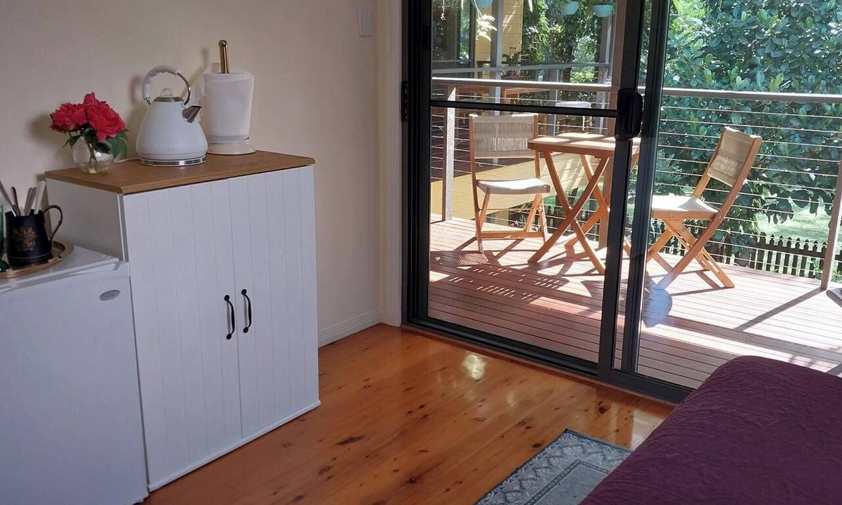 Brisbane Waterfront Bed & Breakfast | Calm Island Stay · Private Room