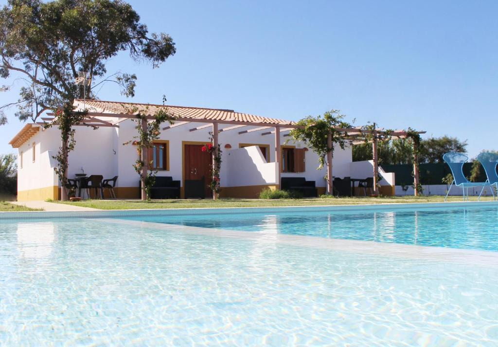 Moncarapacho e Fuseta House | Casa Das Romãs
