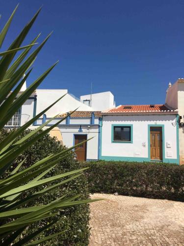 Vila do Bispo House | Casa Iemanjá