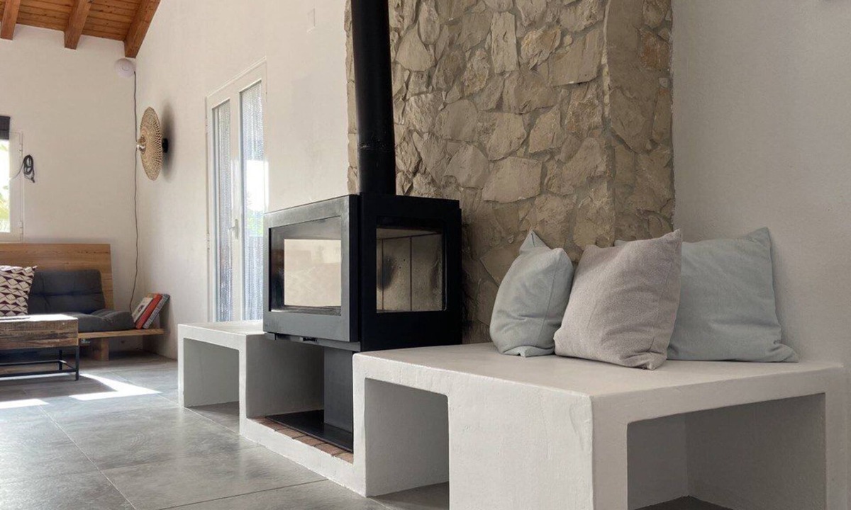 Fonte do Bispo House | Casa Luz - an oasis for discovery and adventure