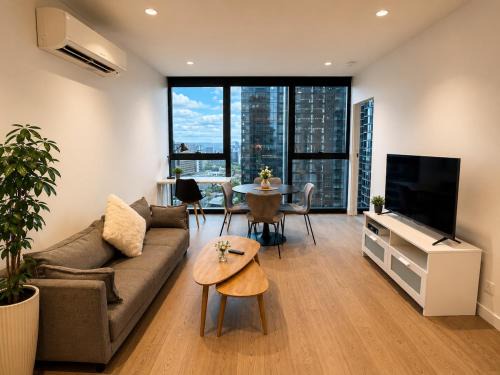 Melbourne Central Business District Apartment | Central Melbourne Comfort 2BR City Stay