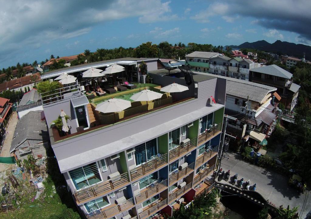 Chaweng City Center Hotel | Cheeky Monkey's Samui