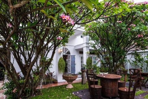 Old City Villa | Chiangmai Singharat Road Villa