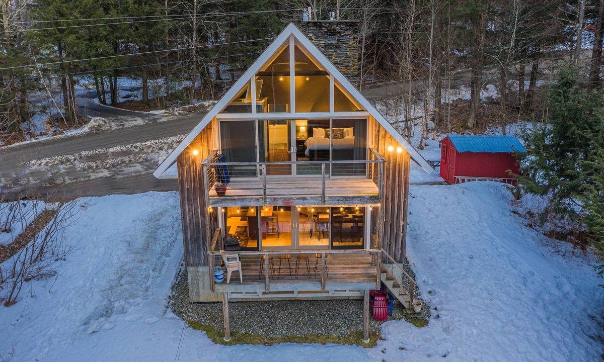 Stowe Ski Chalet | Classic Stowe Ski Chalet