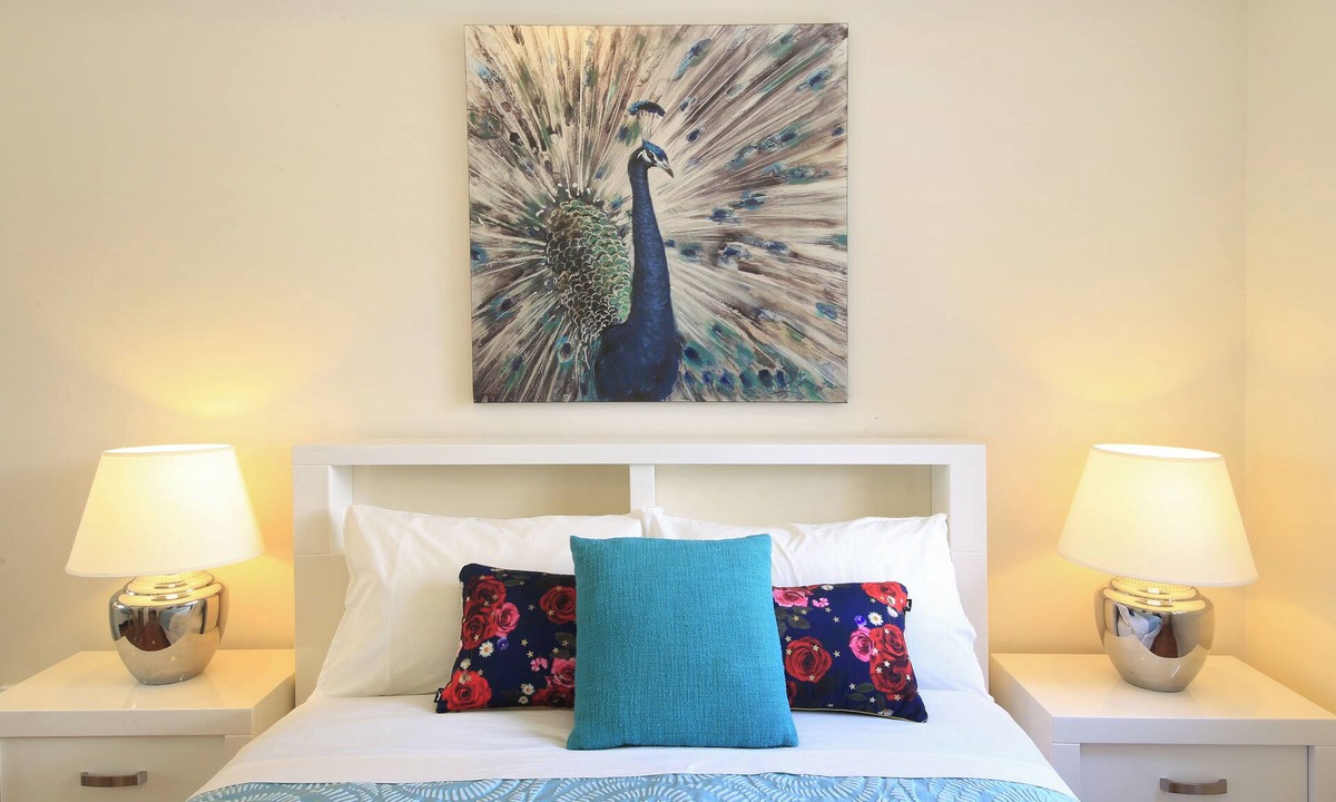 Wolli Creek Apartment | Clean,Stylish Apt-5mins Airport,10 mins local shop, 15 mins to CBD, Free parking