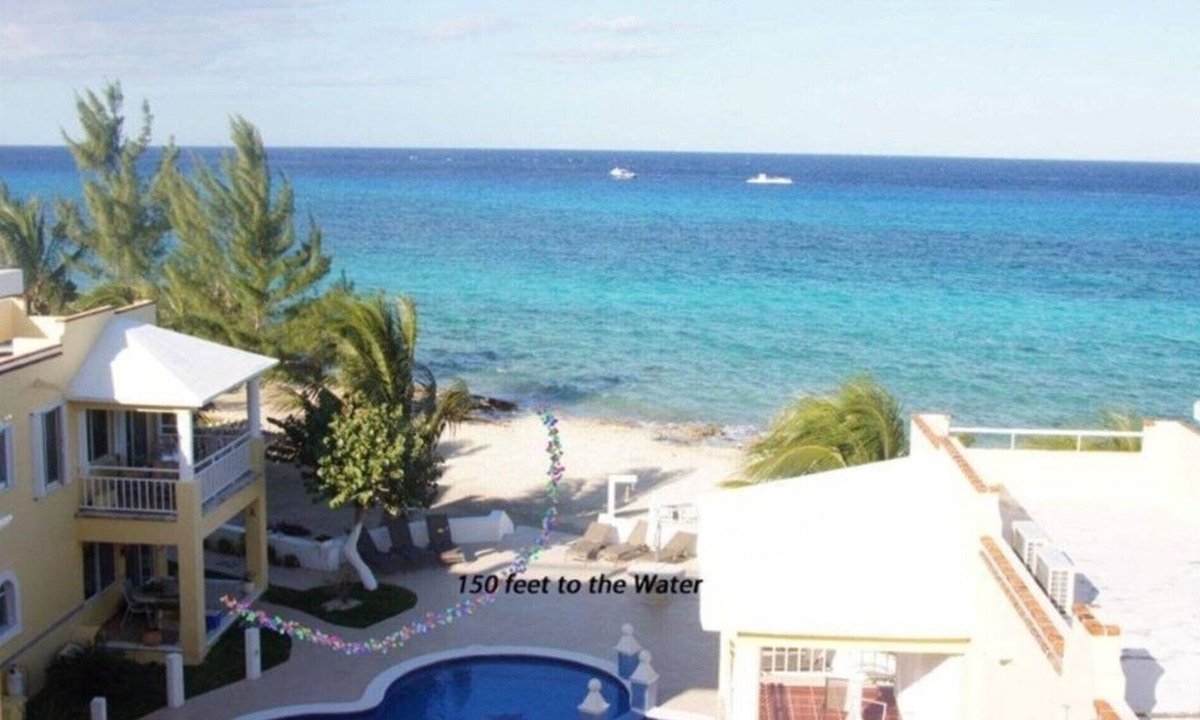 Cozumel Condo | Closest to Sandy Beach! Amazing views. Walk to Chankanaab, Uvas & Money Bar.
