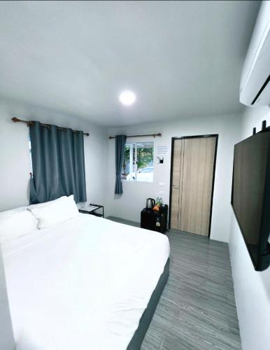 Ao Nang Ski Chalet | Cloud Bed Ao Nang