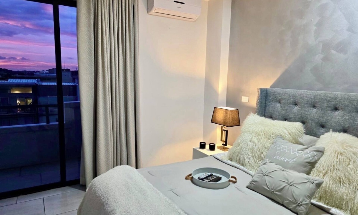Escazu Apartment | Contemporary dream stay by Av. Escazu, CIMA hosp.