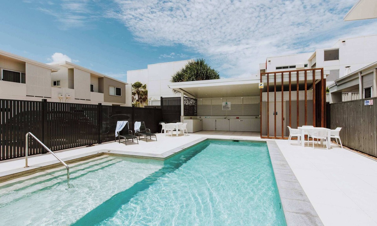 Coolum Beach House | Contemporary Coolum Beach Abode