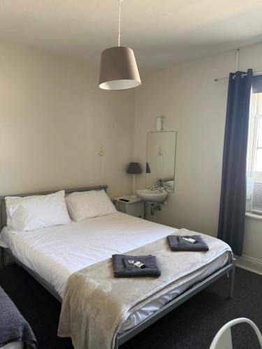 Moonta Hotel | Cornwall Hotel