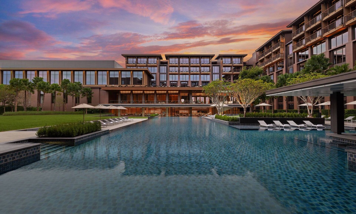 Lat Krabang Hotel | Courtyard by Marriott Bangkok Suvarnabhumi Airport