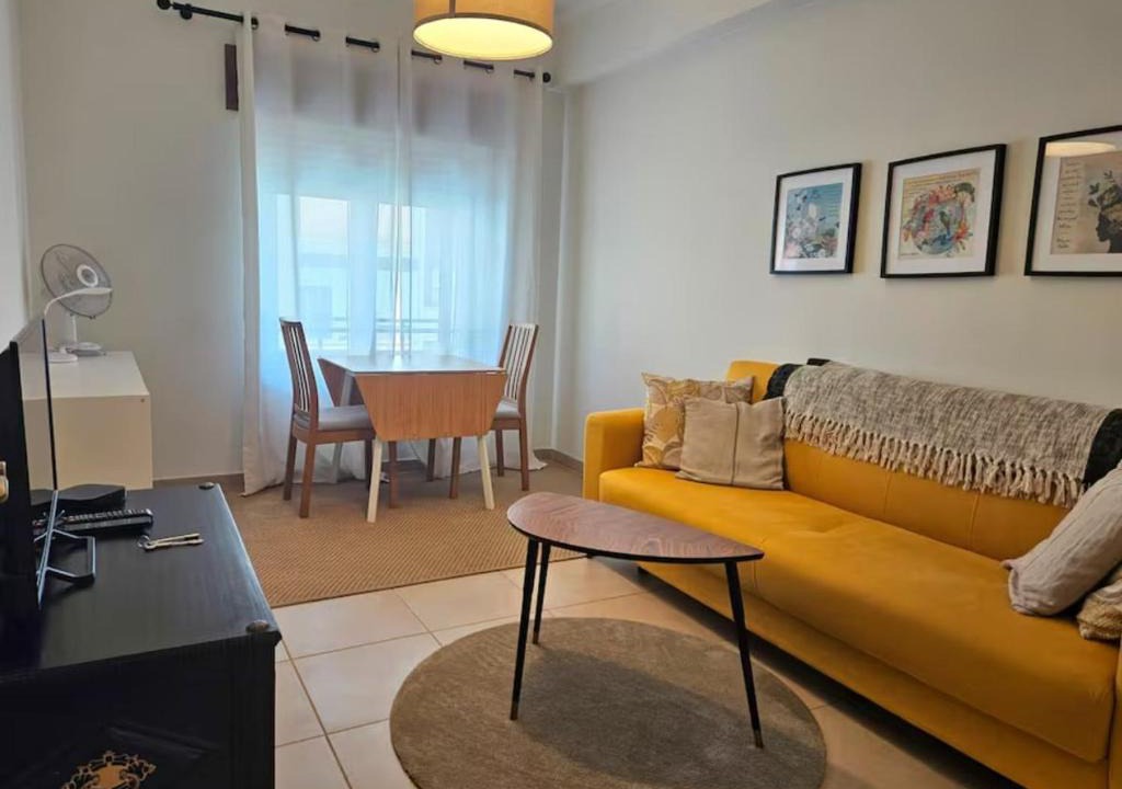 Cacilhas Apartment | Cute Cacilhas Cosy Apartment