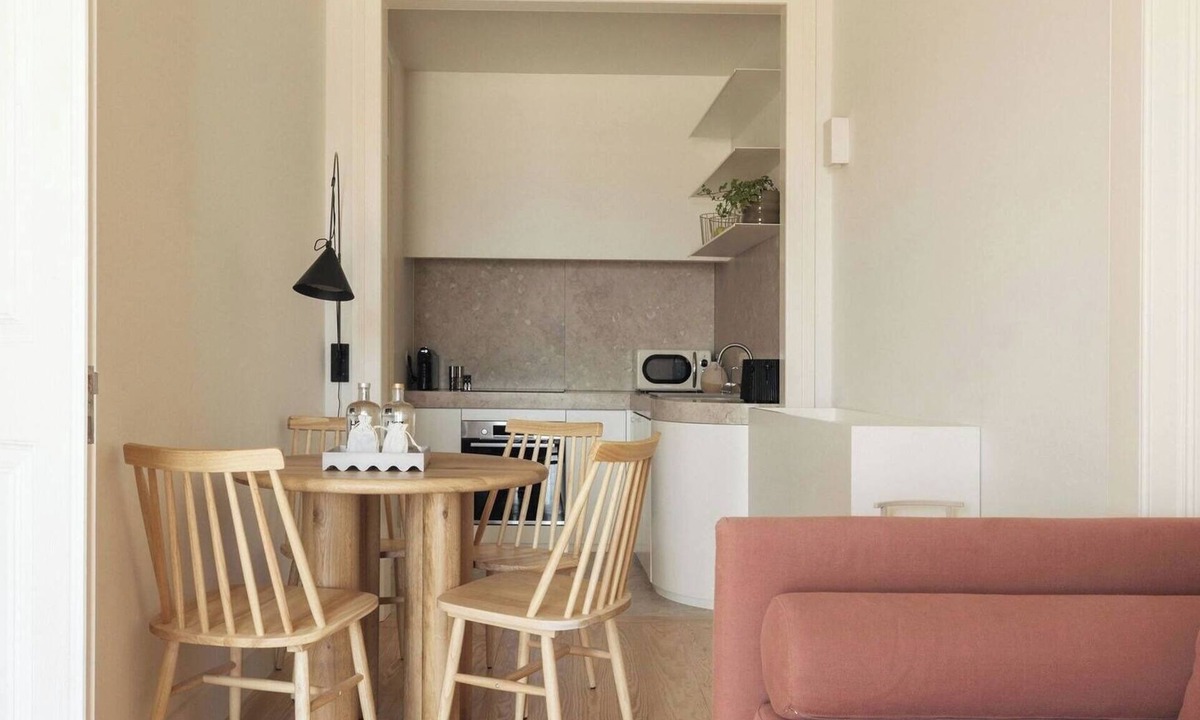 Se Apartment | Designer 1BR | Riverfront Heritage Bldg | 5-Min Walk to Lisbon Cathedral