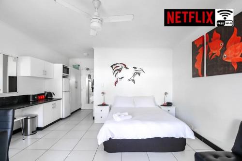 Dolphin Heads Apartment | DHR U120 - The Oceana