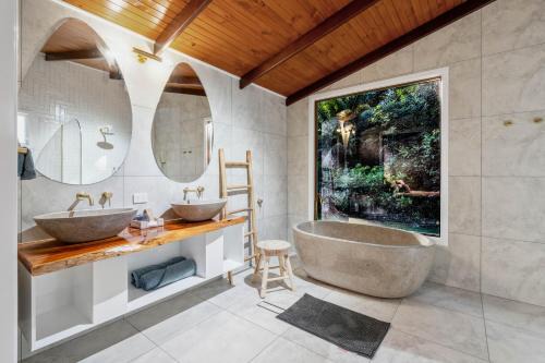 Wonga Beach Villa | Driftwood On Wonga