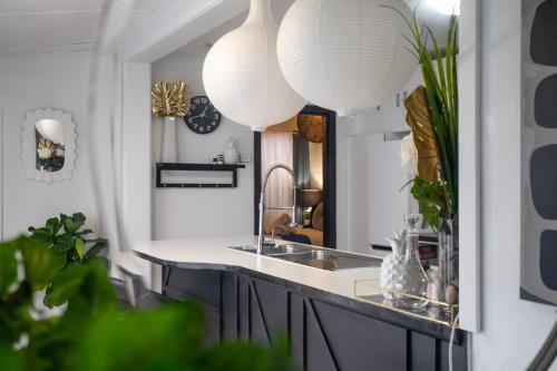 Cessnock House | Eleda House - Retro Hidden Gem