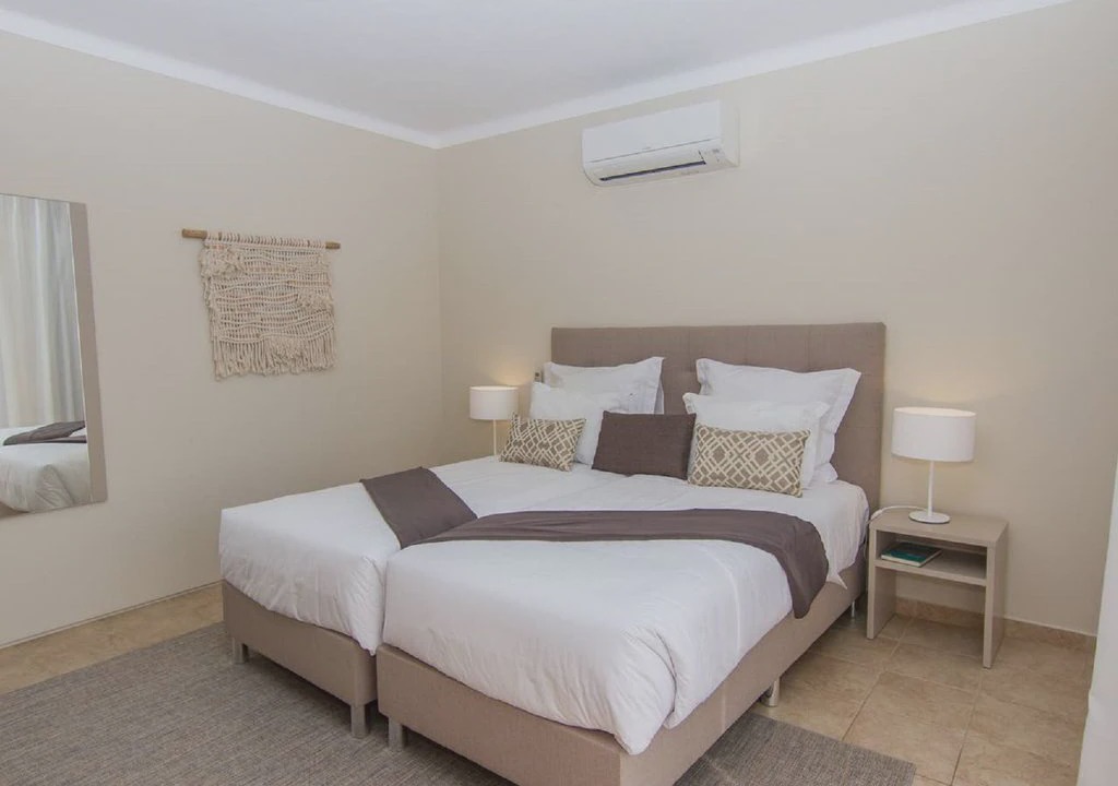 Estombar Apartment | Eyelash Gramacho Residences One Bedroom Apt III