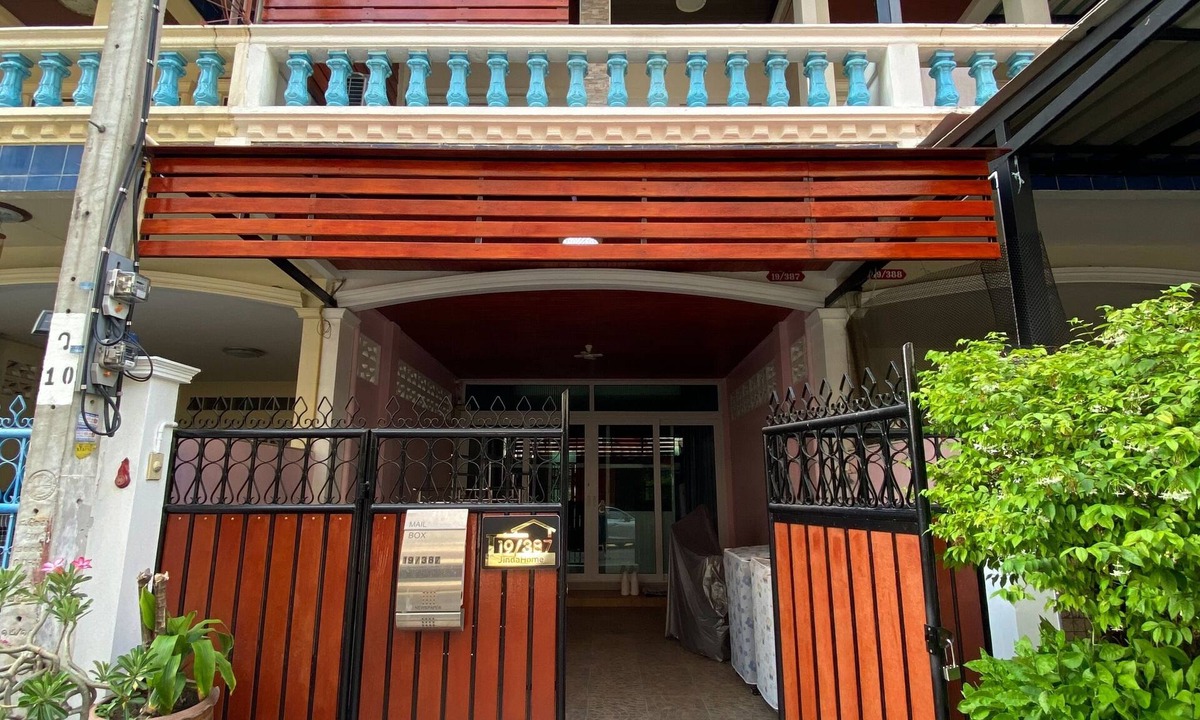 Bang Kho House | For4-7guests private3storey townhouse3bedrooms4beds