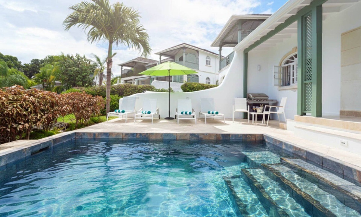 Mount Standfast Villa | Frangipani - A place to Unwind, Relax and Enjoy!
