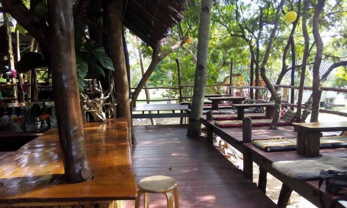 Ko Lanta Hostel | Funky Fish Hostel