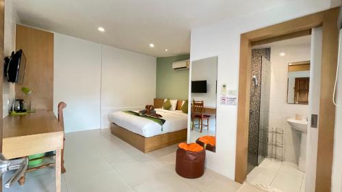Rawai House | Good 9 at Home